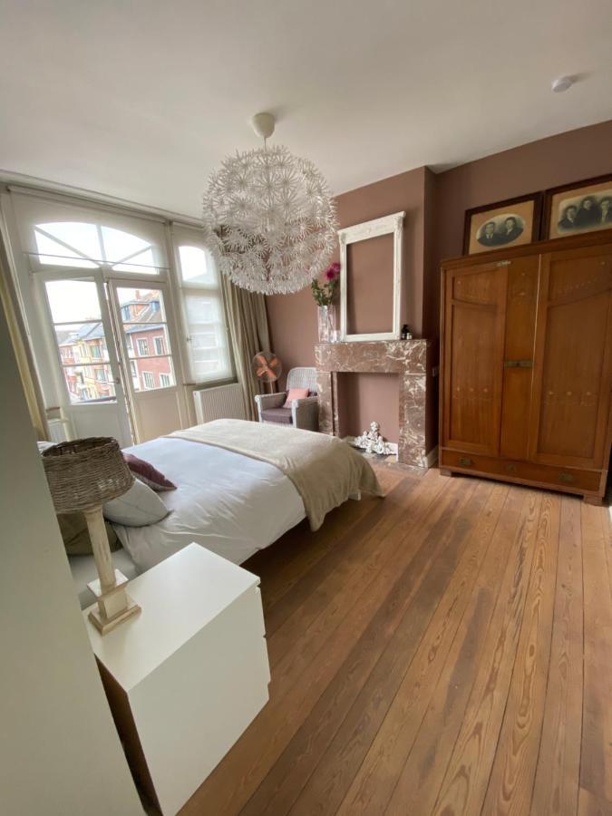 Hasselt City Garden Duplex ภายนอก รูปภาพ